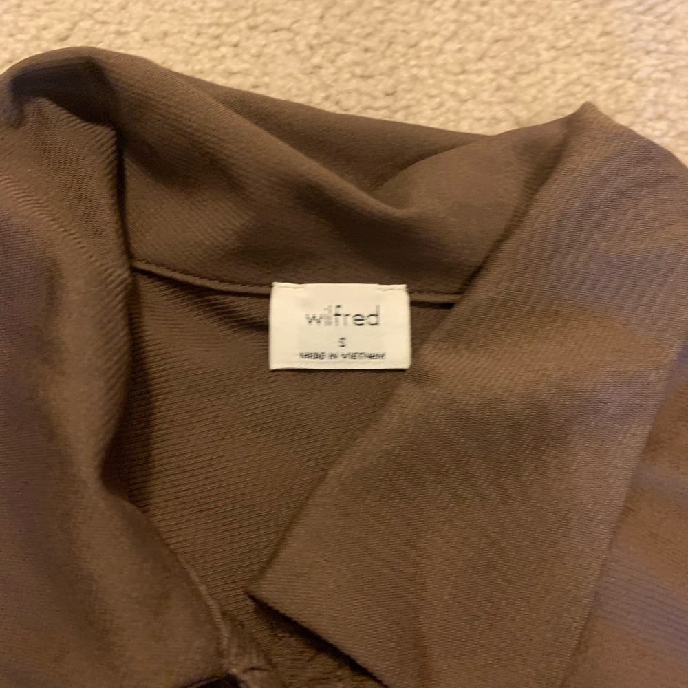 Wilfred Button down